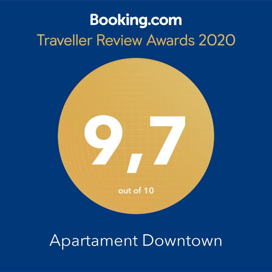 Apartament Downtown Apartment กดิเนีย ภายนอก รูปภาพ